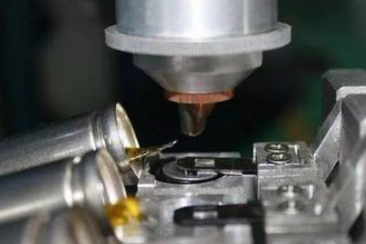 激光清洗在電池行業的應用